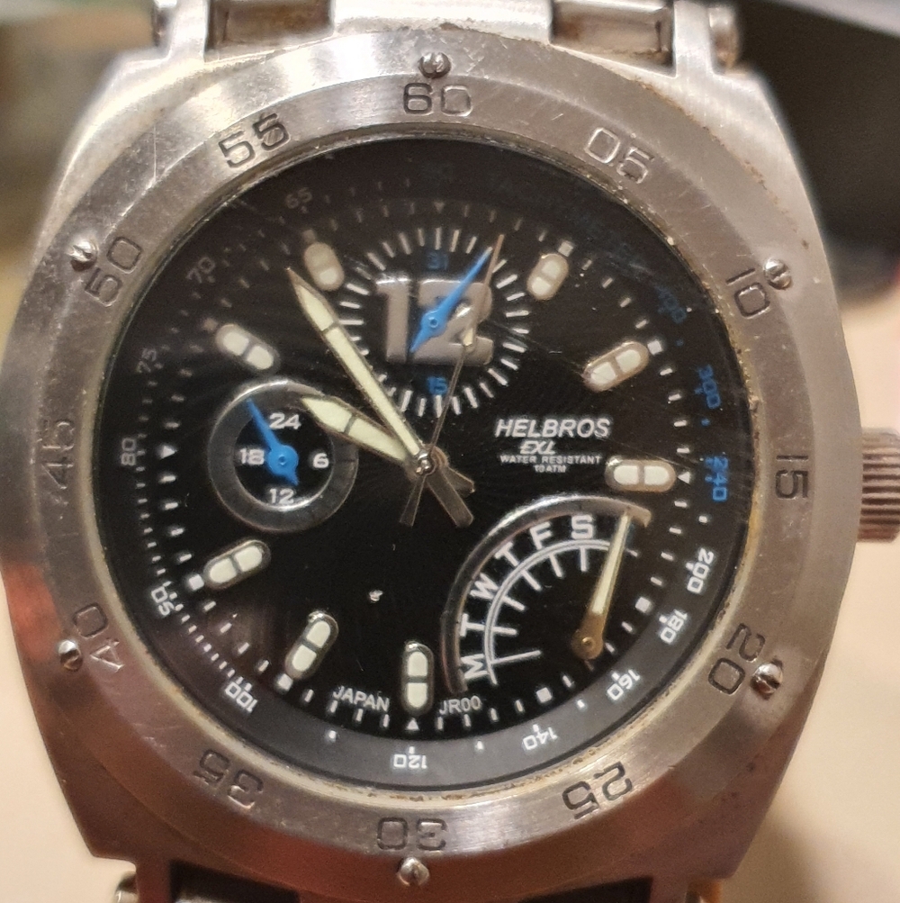 10/$20 Helbros EXL Silver/Black Men's Watch w/Day,Date,24 Hour Subdials